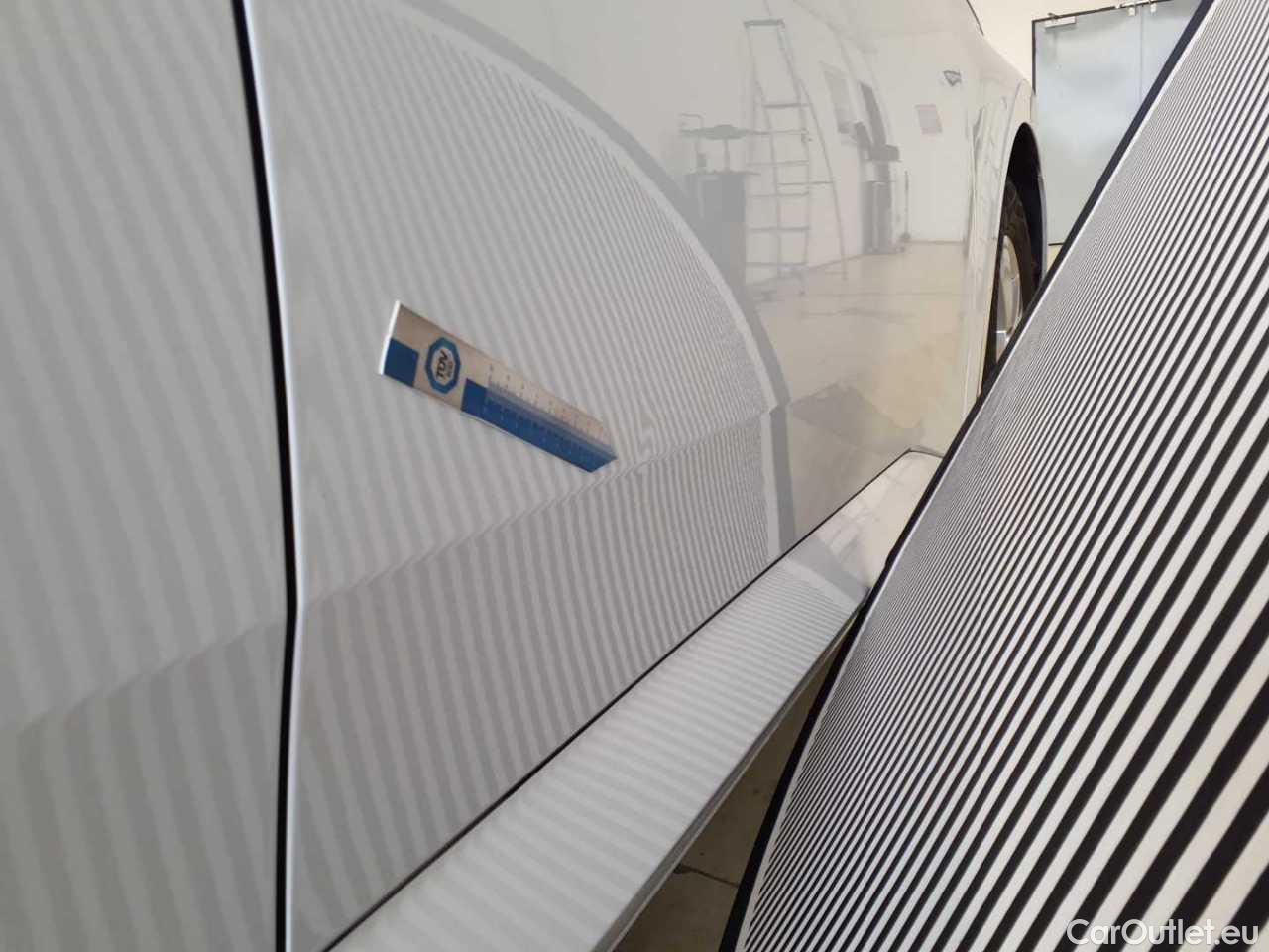 Skoda  Superb Combi 2.0 TDI DSG Ambition Automatic Diesel  23 #50