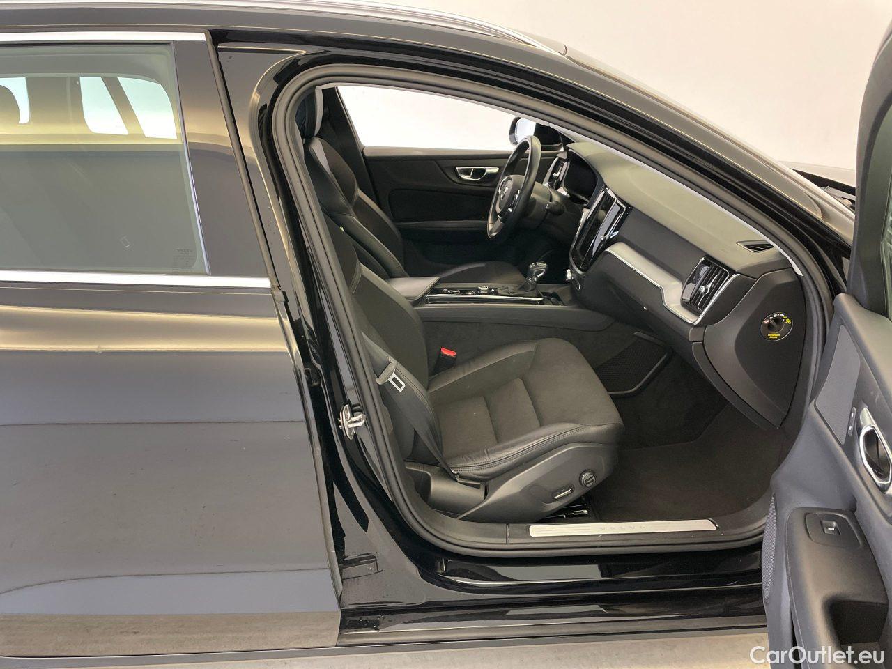 Volvo  V60 D3 Geartronic MOMENTUM PRO Automatic Diesel  34 #6