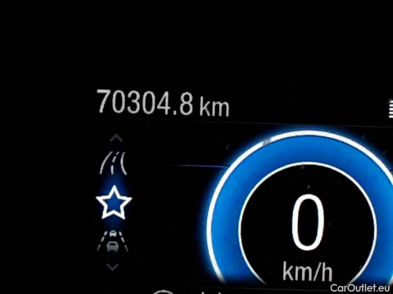 Ford  Focus Turnier 1.5 EcoBlue Start-Stopp-System TITANIUM Manual Diesel  27 #22