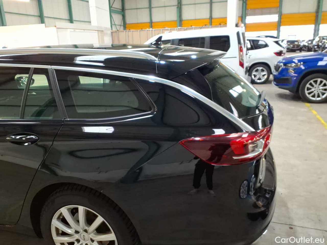 Opel  Insignia SPORTS Tourer 2.0 Diesel Aut. Business Automatic Diesel  32 #39