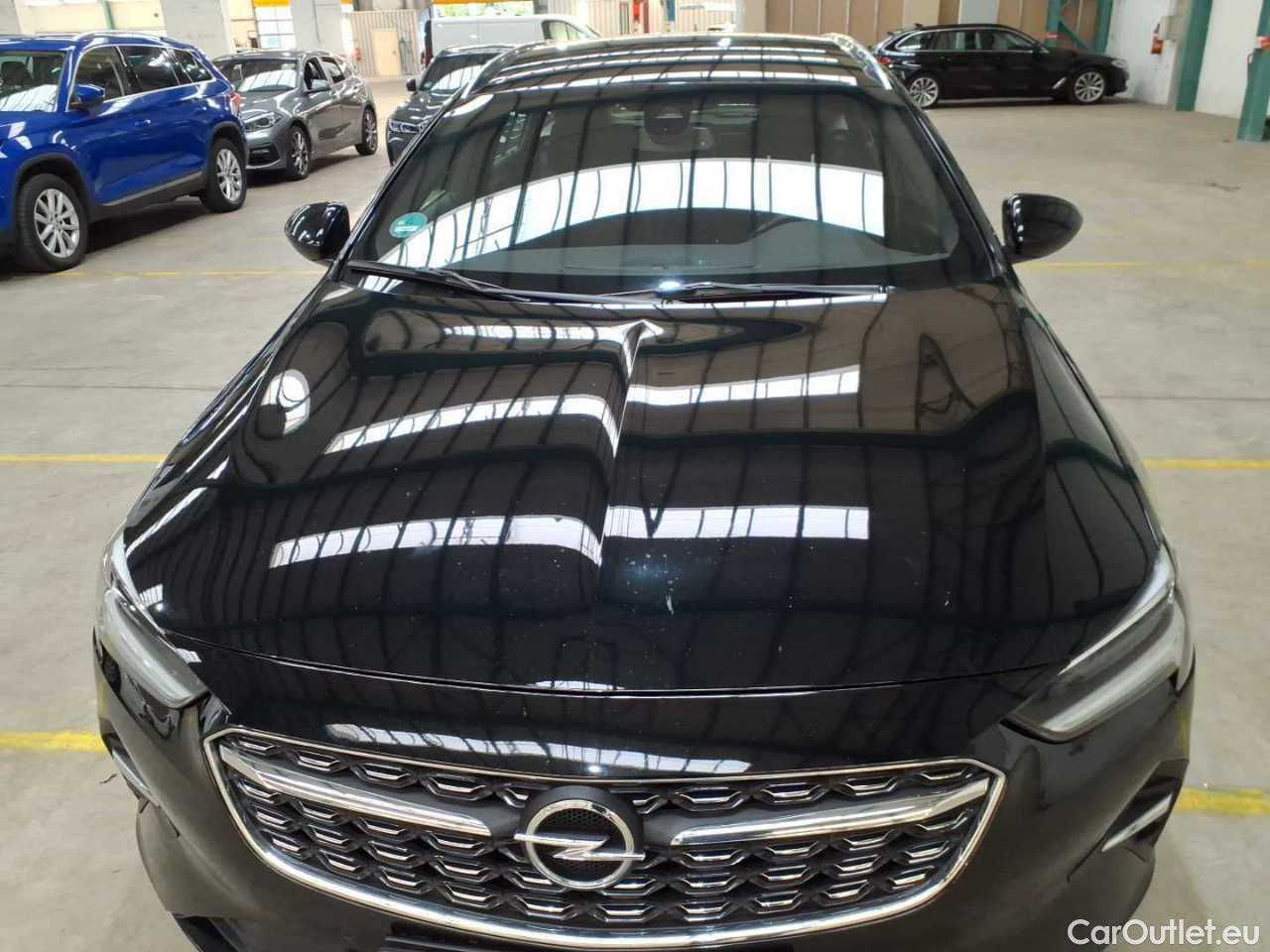 Opel  Insignia SPORTS Tourer 2.0 Diesel Aut. Business Automatic Diesel  32 #33