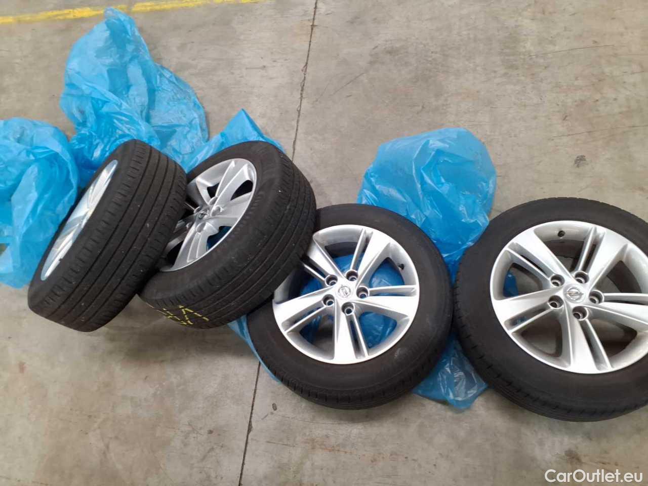 Opel  Insignia SPORTS Tourer 2.0 Diesel Aut. Business Automatic Diesel  32 #11