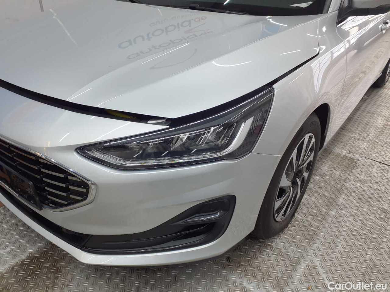 Ford  Focus Turnier 1.5 EcoBlue Start-Stopp-System Aut. TITANIUM STYLE Automatic Diesel  16 #13