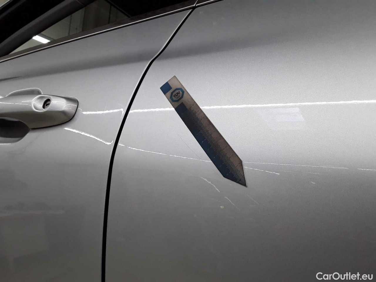 Ford  Focus Turnier 1.5 EcoBlue Start-Stopp-System COOL&CONNECT Manual Diesel  19 #37