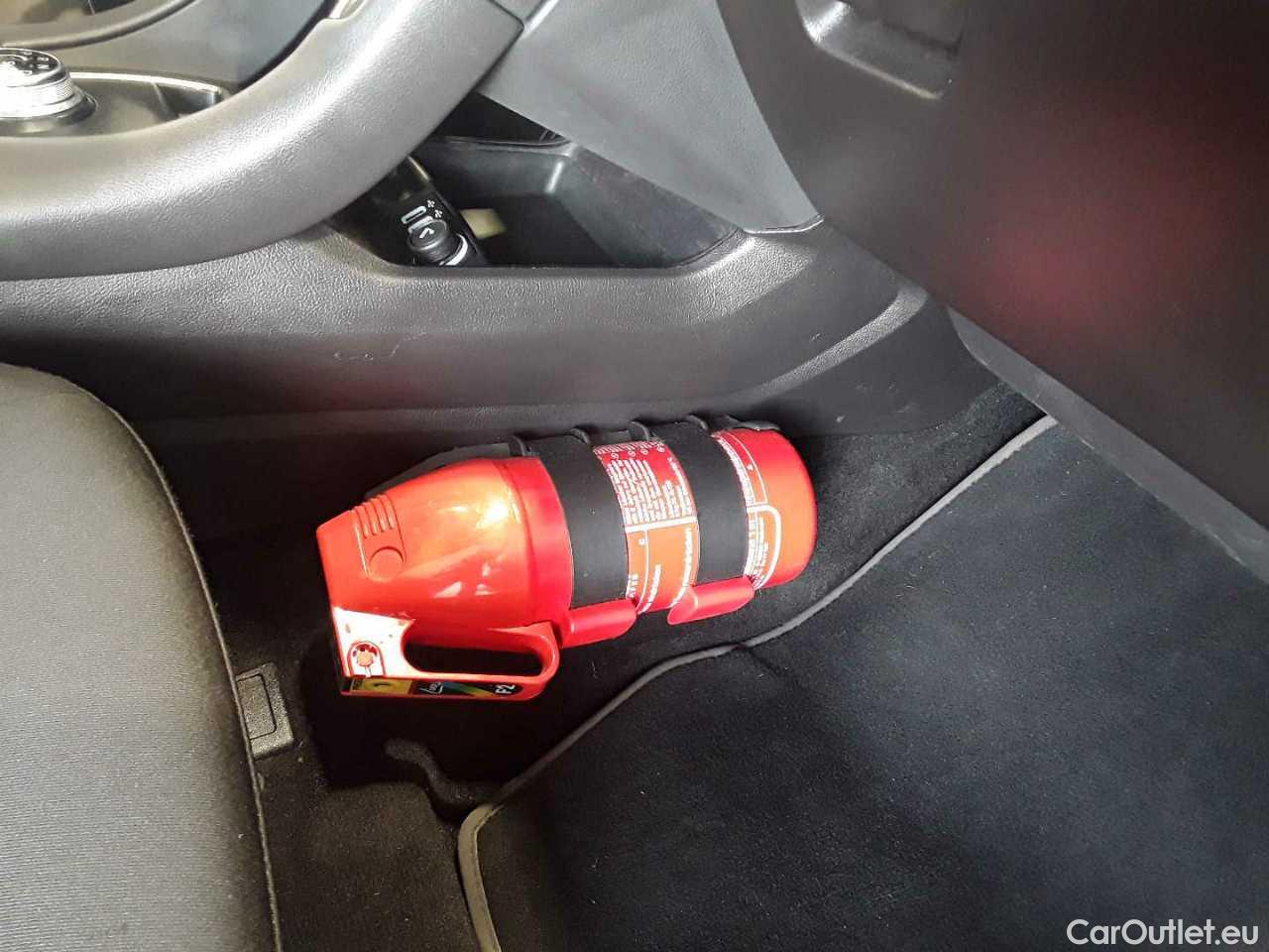 Ford  Mondeo Turnier 2.0 EcoBlue Aut. Trend Automatic Diesel  37 #15