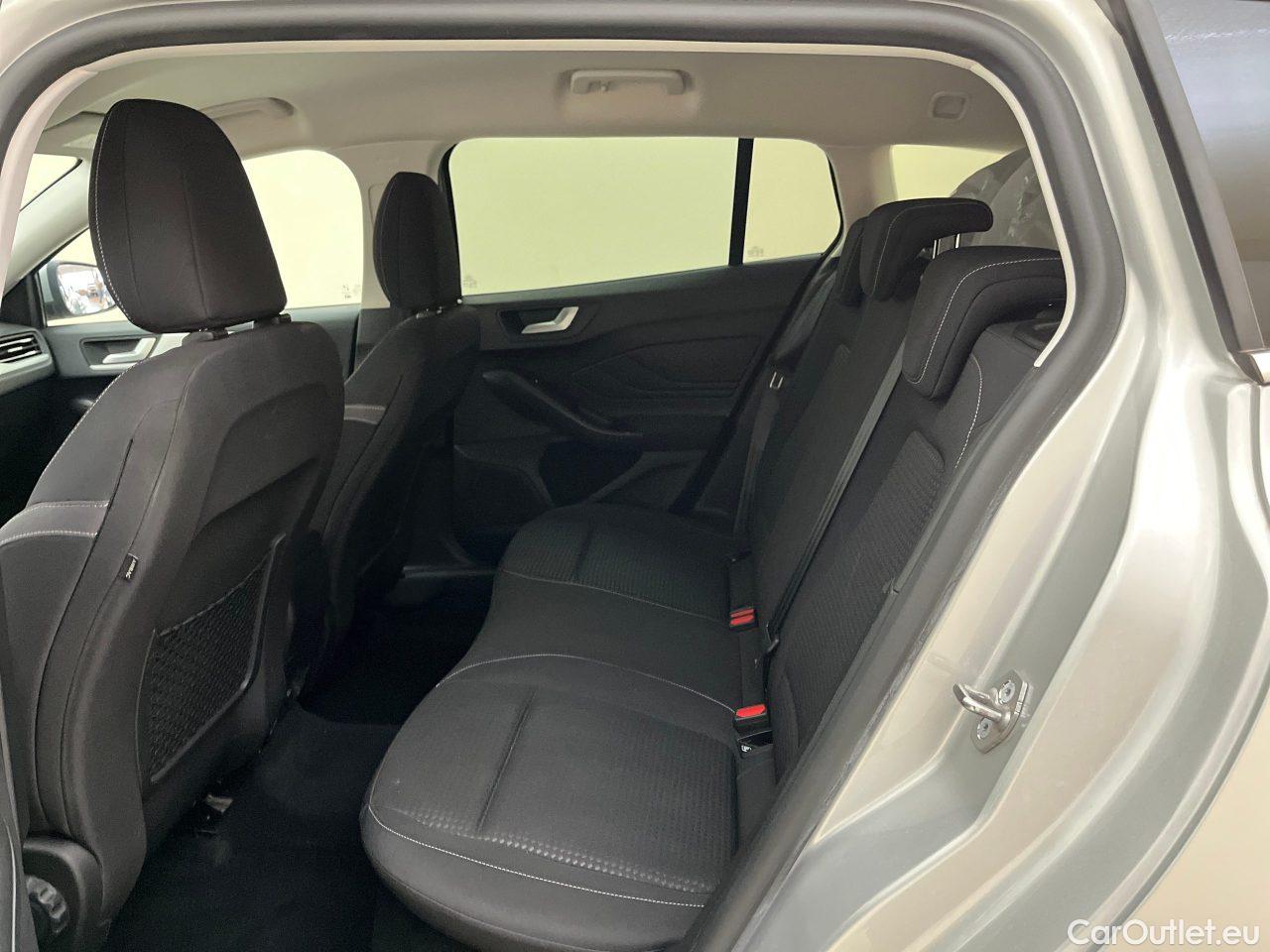 Ford  Focus Turnier 1.5 EcoBlue Start-Stopp-System COOL&CONNECT Manual Diesel  19 #9