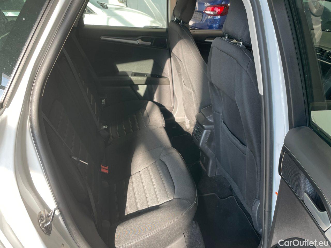 Ford  Mondeo Turnier 2.0 EcoBlue Aut. Trend Automatic Diesel  37 #9