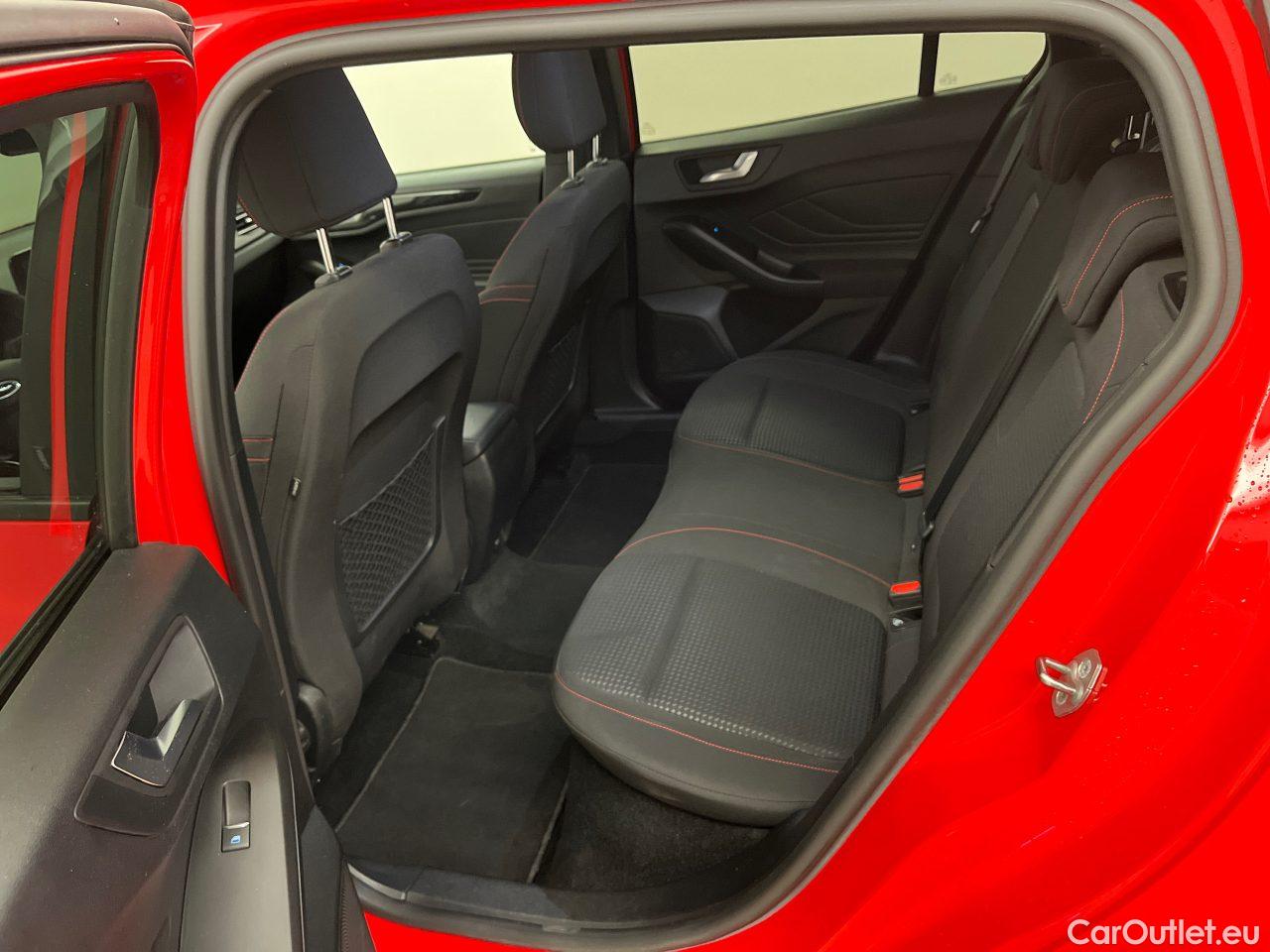 Ford  Focus Turnier 1.5 EcoBlue Start-Stopp-System ST-LINE Manual Diesel  25 #9