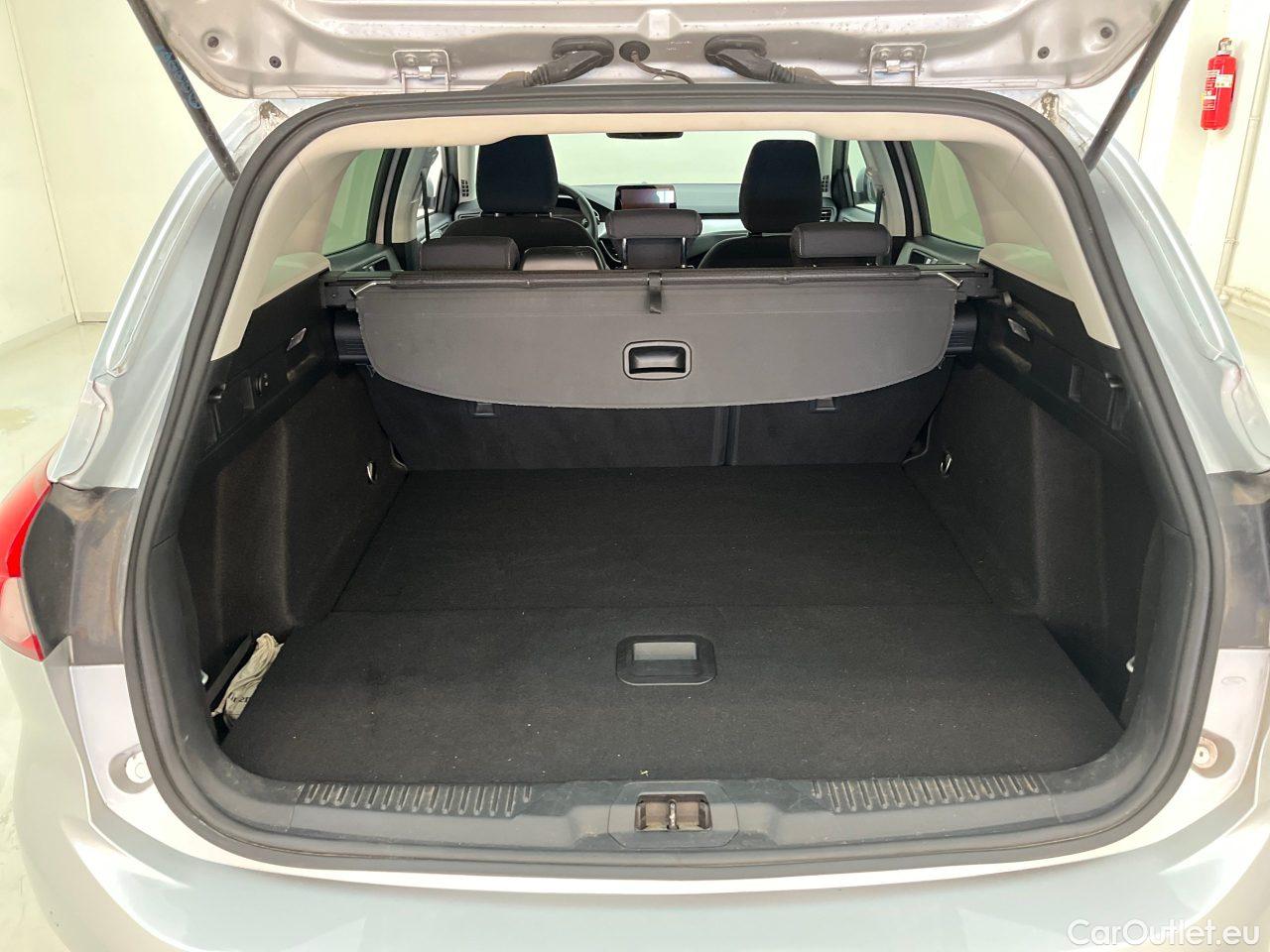 Ford  Focus Turnier 1.5 EcoBlue Start-Stopp-System COOL&CONNECT Manual Diesel  19 #5