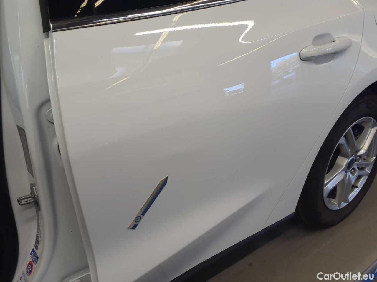 Ford  Focus Turnier 1.5 EcoBlue Start-Stopp-System COOL&CONNECT Manual Diesel  20 #31