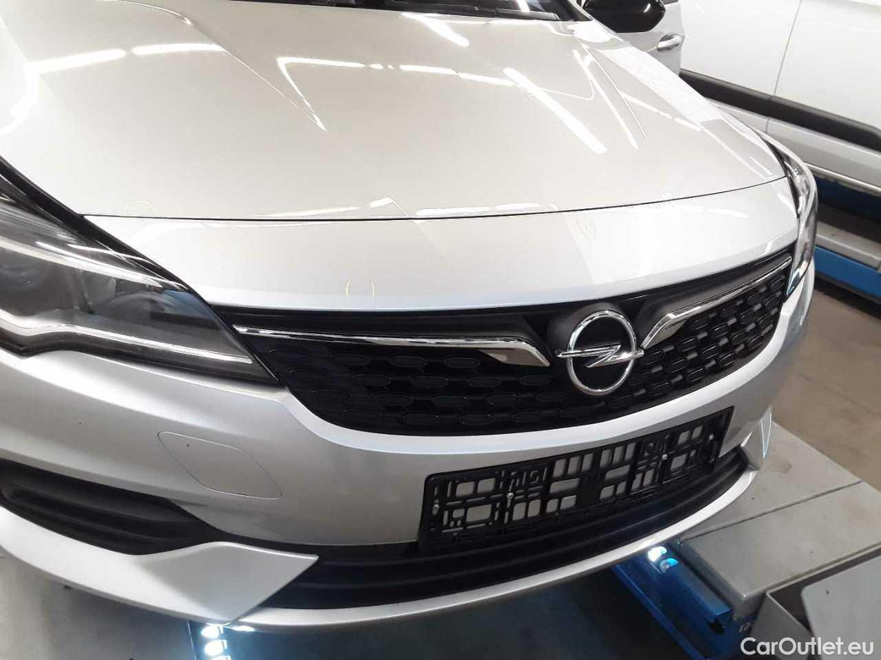 Opel  Astra 1.5 D Start/Stop Sports Tourer Edition Manual Diesel  14 #25