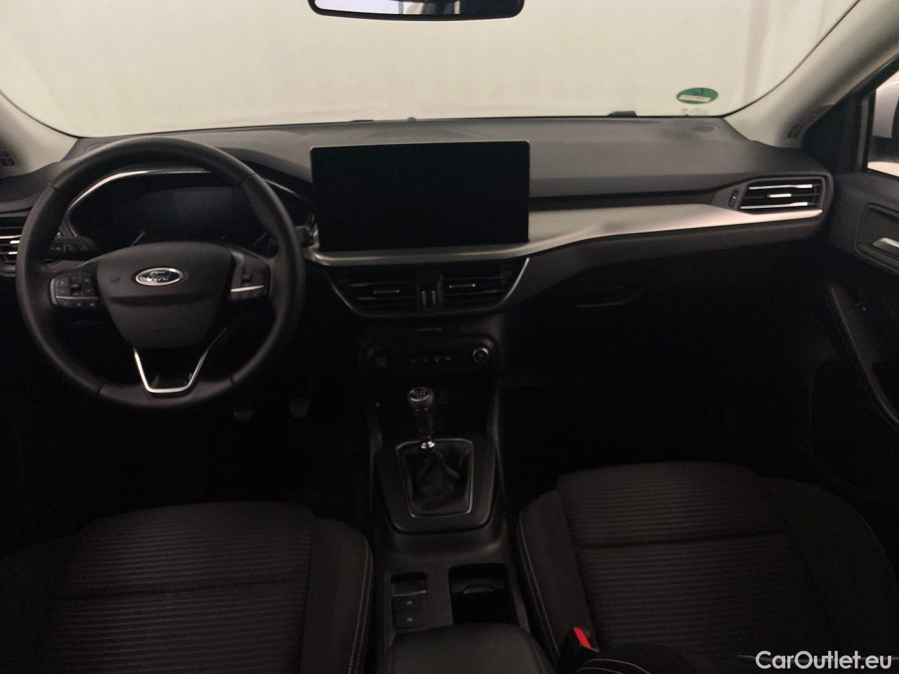 Ford  Focus Turnier 1.5 EcoBlue Start-Stopp-System TITANIUM Manual Diesel  27 #10