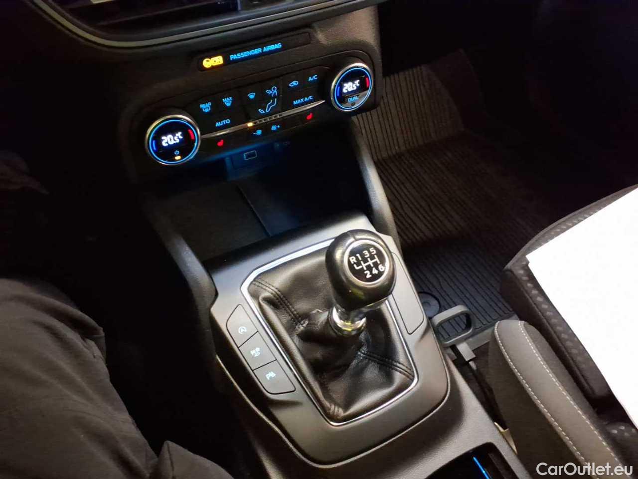 Ford  Focus Turnier 1.5 EcoBlue Start-Stopp-System COOL&CONNECT Manual Diesel  21 #14