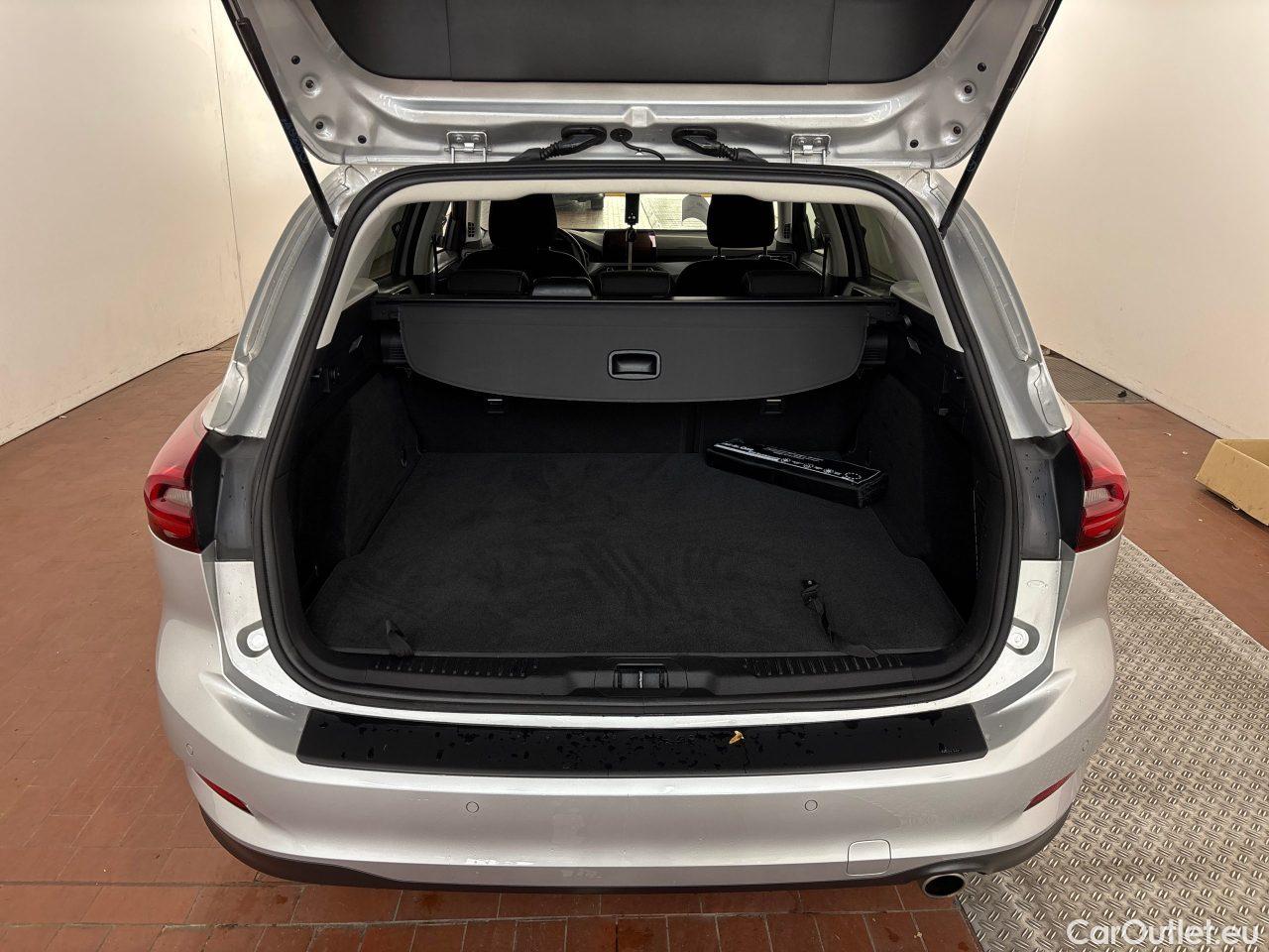 Ford  Focus Turnier 1.5 EcoBlue Start-Stopp-System Aut. TITANIUM STYLE Automatic Diesel  16 #5