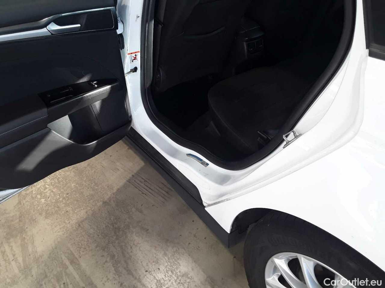 Ford  Mondeo Turnier 2.0 EcoBlue Aut. Trend Automatic Diesel  37 #25