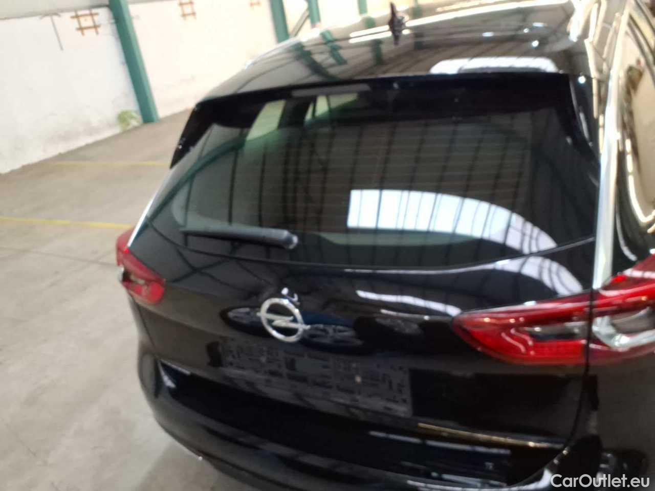 Opel  Insignia SPORTS Tourer 2.0 Diesel Aut. Business Automatic Diesel  32 #35