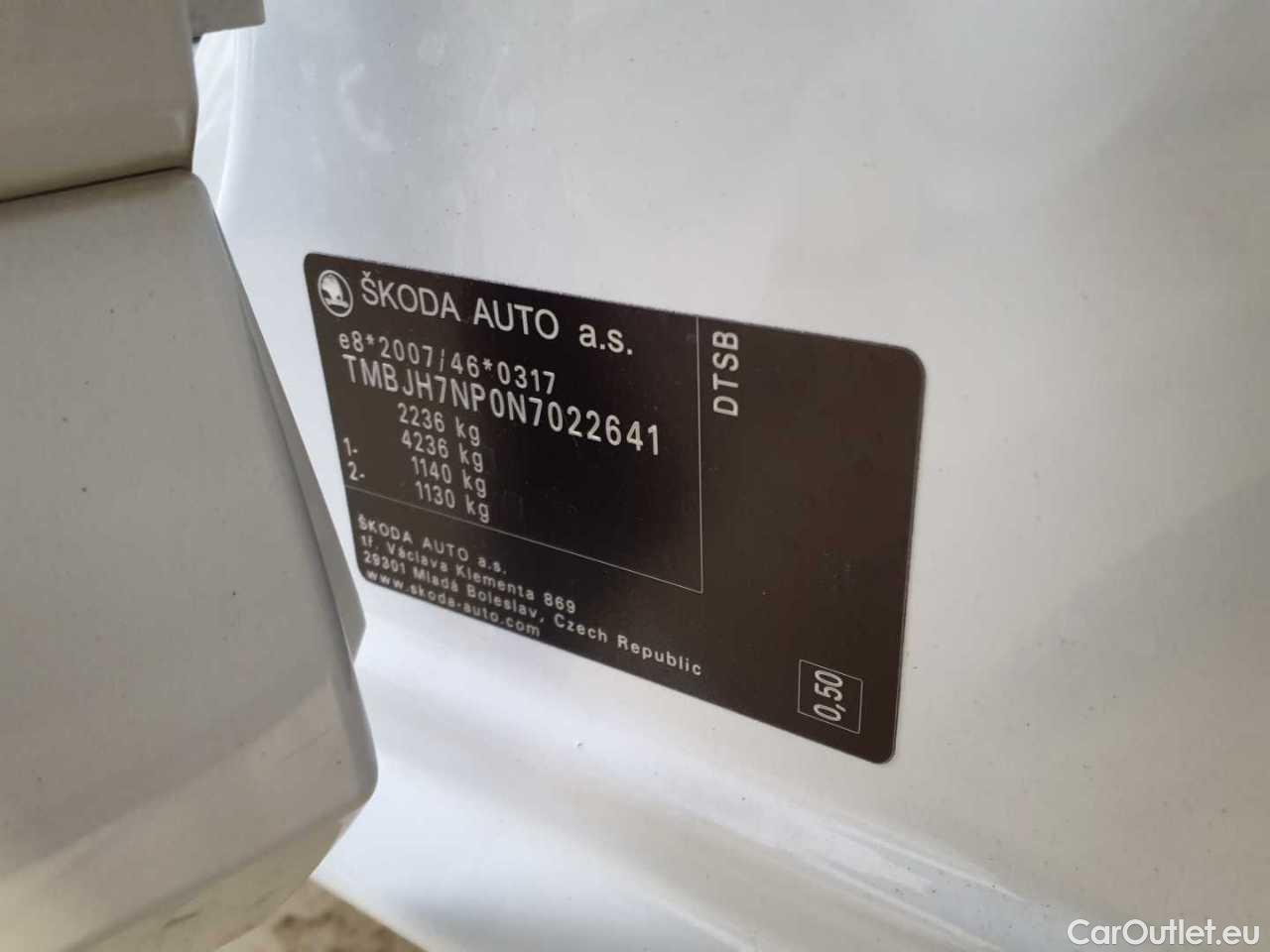 Skoda  Superb Combi 2.0 TDI DSG Ambition Automatic Diesel  23 #12