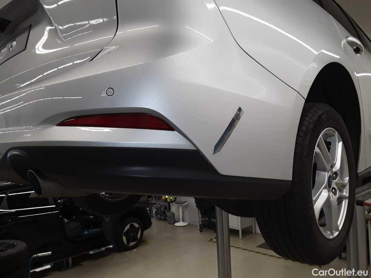 Ford  Focus Turnier 1.5 EcoBlue Start-Stopp-System COOL&CONNECT Manual Diesel  19 #32