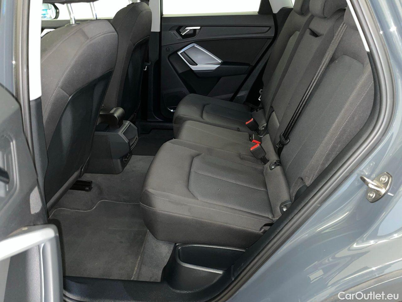 Audi  Q3 35 TDI S tronic - Automatic Diesel  54 #9