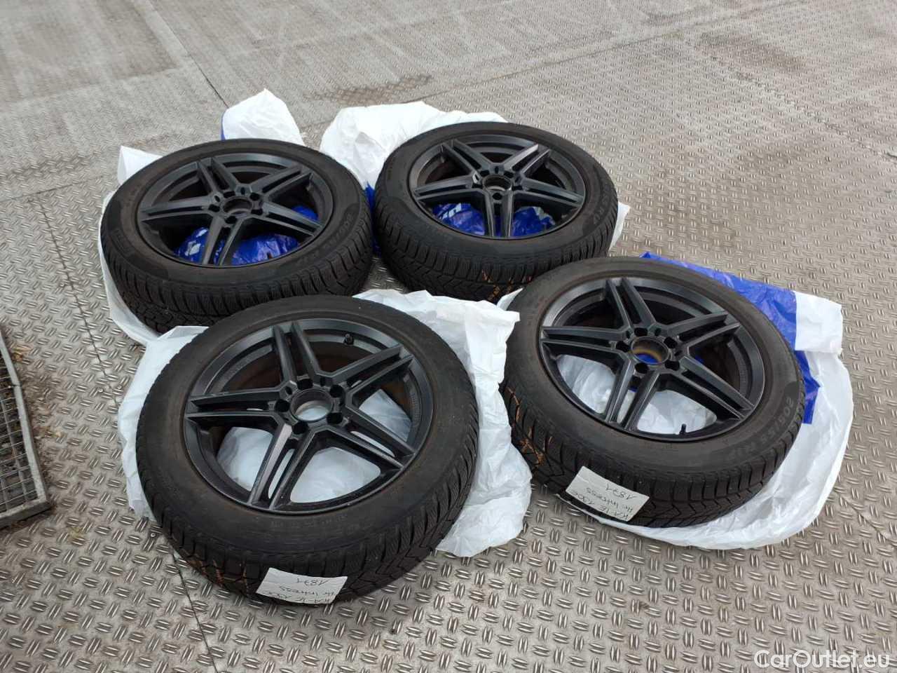 Mercedes  A-Klasse 250 e 8G-DCT Style - Automatic Petrol/Electric  48 #11