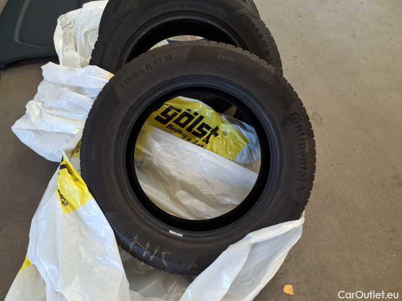 Audi  Q3 35 TDI S tronic - Automatic Diesel  54 #14