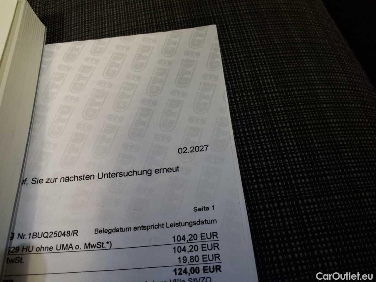 Volkswagen  Passat Variant 2.0 TDI SCR Business Manual Diesel  51 #24