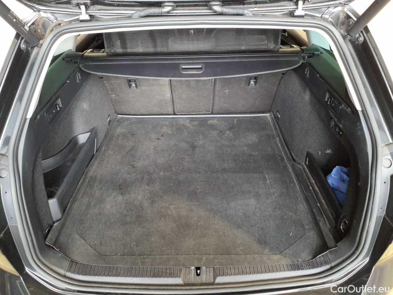 Volkswagen  Passat Variant 1.4 TSI Plug-In-Hybrid DSG GTE Automatic Petrol/Electric  38 #5