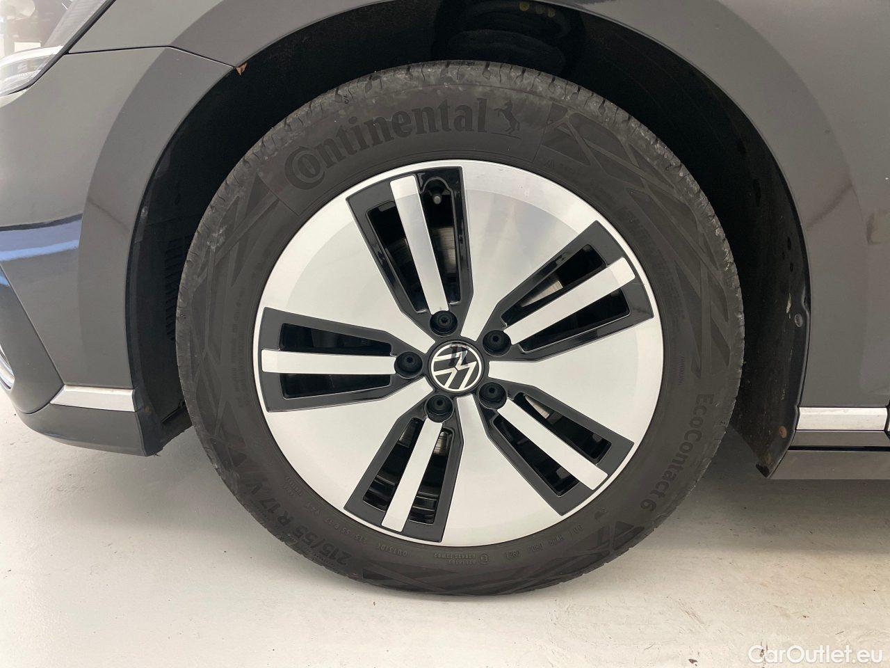 Volkswagen  Passat Variant 1.4 TSI Plug-In-Hybrid DSG GTE Automatic Petrol/Electric  38 #10