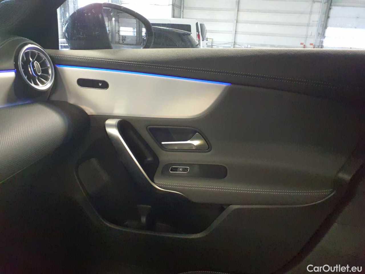 Mercedes  CLA-Klasse 250 e 8G-DCT AMG Line Automatic Petrol/Electric  47 #20