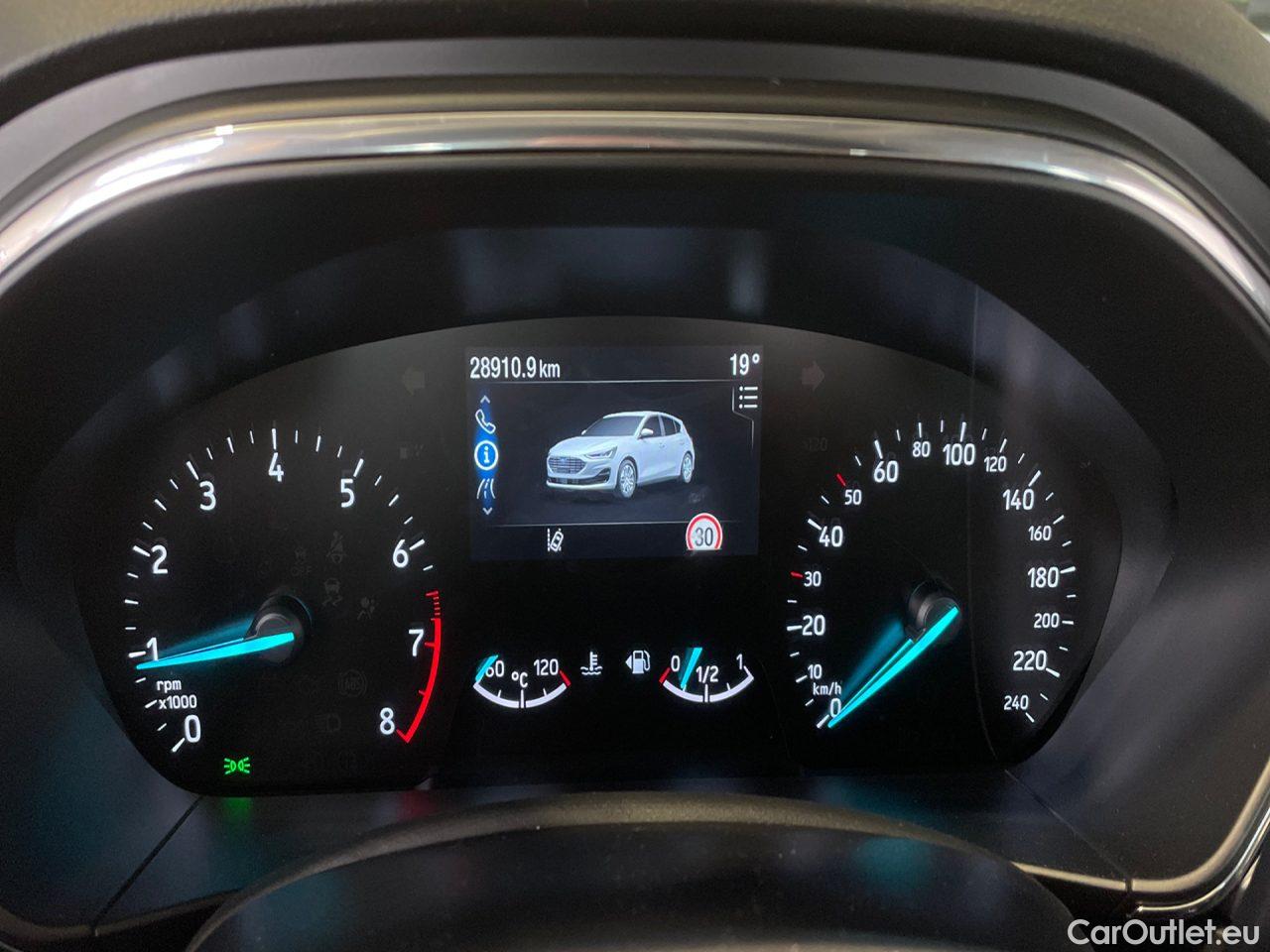 Ford  Focus 1.0 EcoBoost Start-Stopp-System Titanium Manual Petrol  45 #8