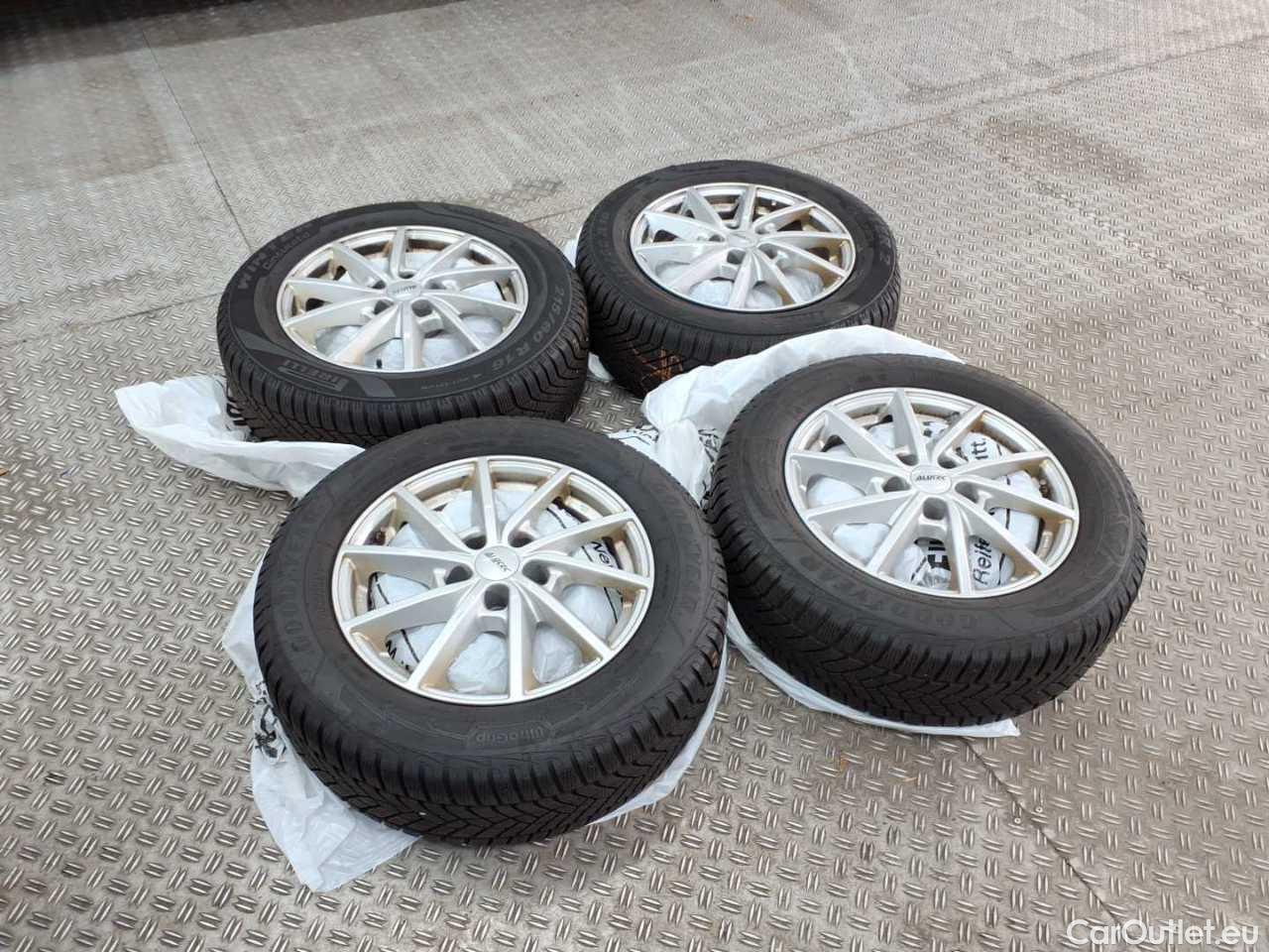 Skoda  Superb Combi 2.0 TDI DSG Ambition Automatic Diesel  39 #11