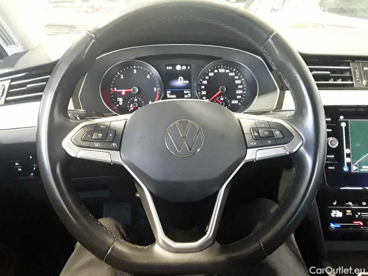 Volkswagen  Passat Variant 2.0 TDI SCR DSG Business Automatic Diesel  55 #14