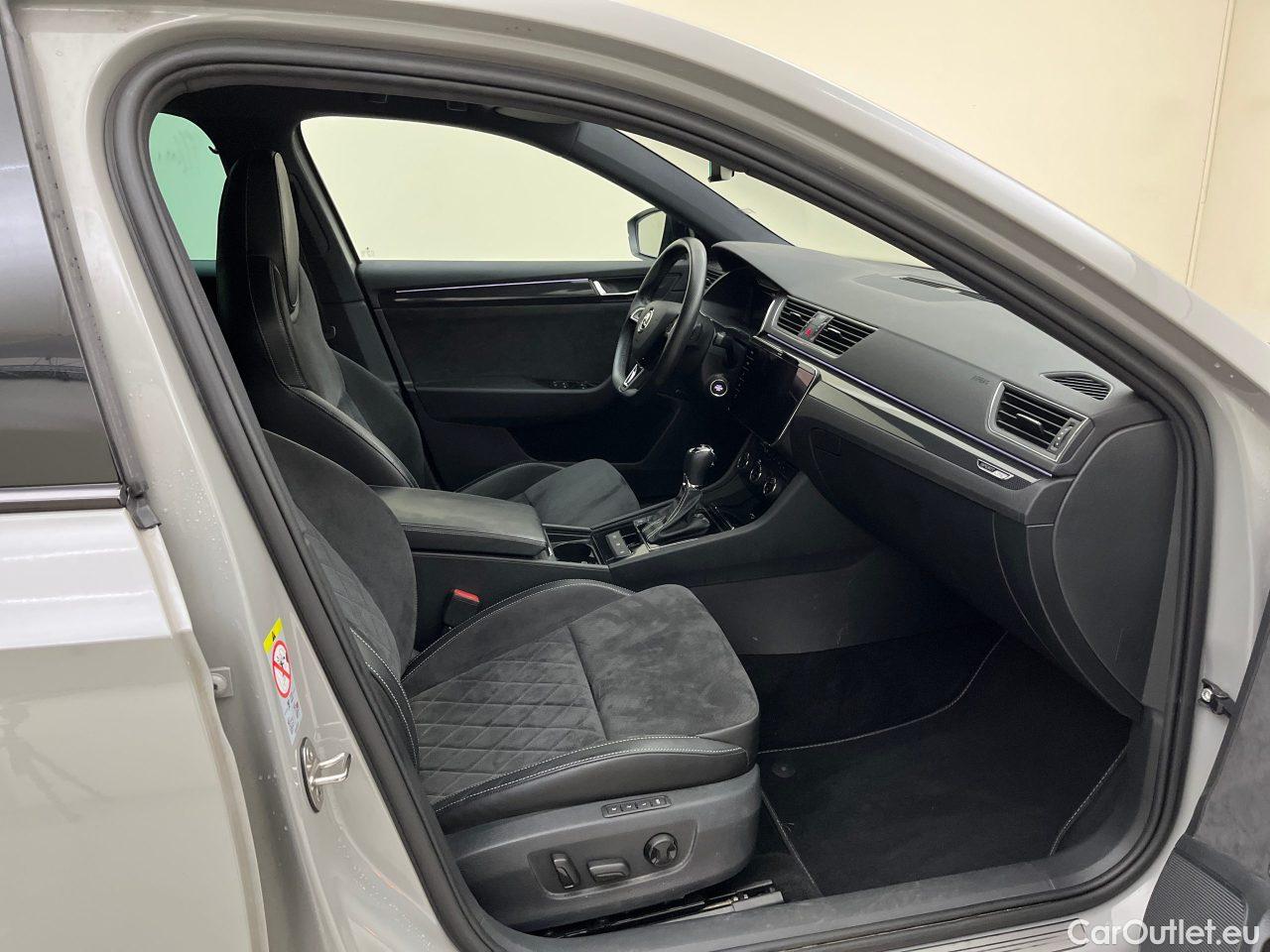 Skoda  Superb Combi 2.0 TDI DSG SportLine Automatic Diesel  41 #6