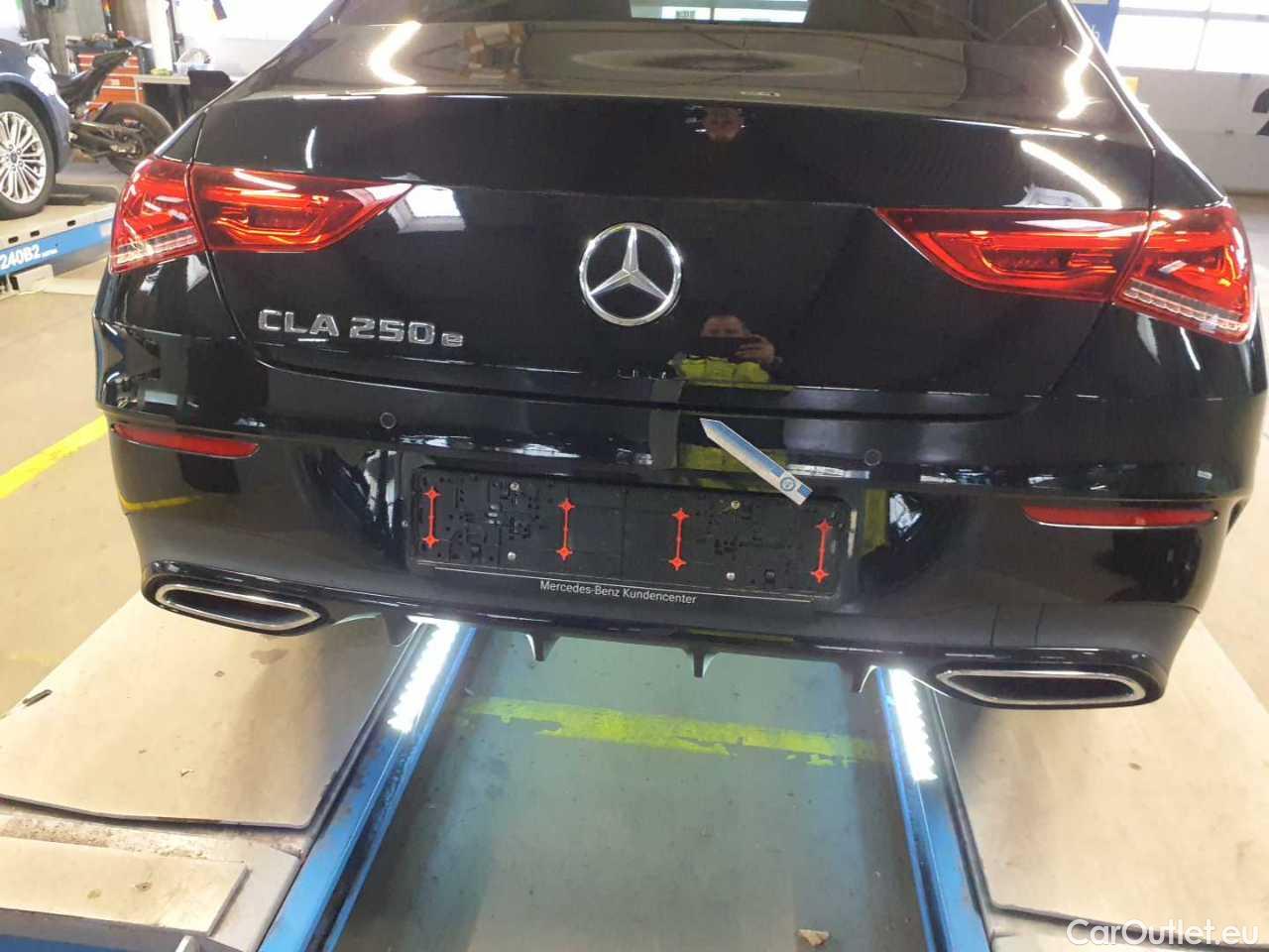 Mercedes  CLA-Klasse 250 e 8G-DCT AMG Line Automatic Petrol/Electric  47 #49