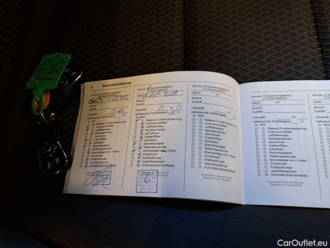 Opel  Insignia SPORTS Tourer 2.0 Diesel Aut. Business Automatic Diesel  40 #31