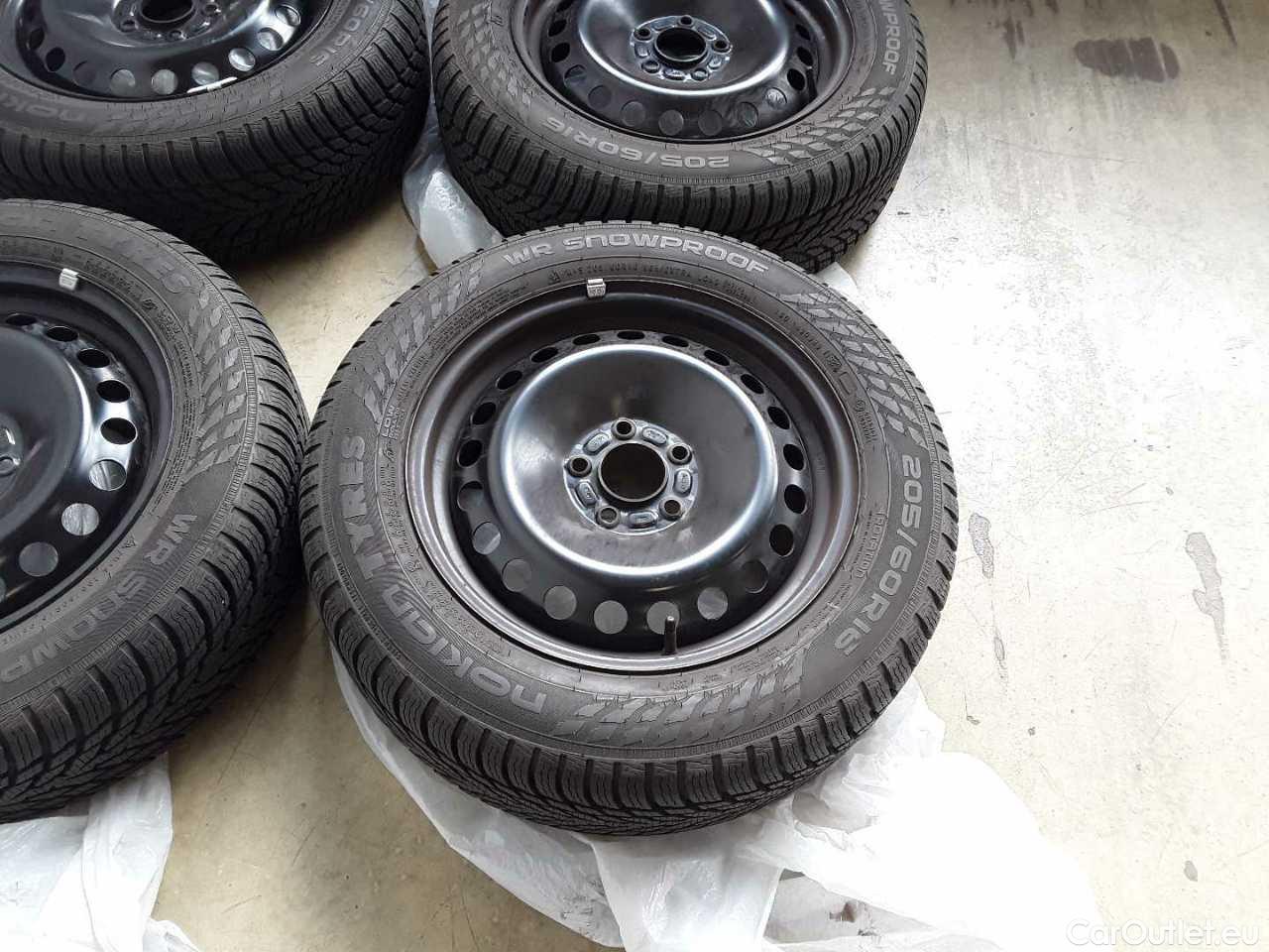 Ford  Focus 1.0 EcoBoost Start-Stopp-System Titanium Manual Petrol  45 #15