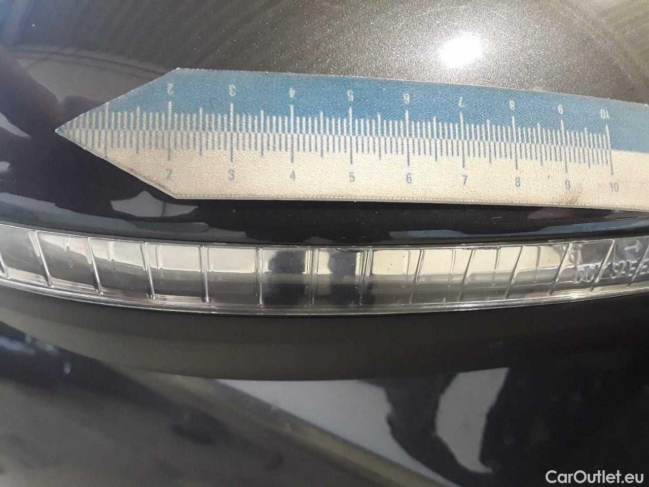 Volkswagen  Passat Variant 2.0 TDI SCR DSG Business Automatic Diesel  55 #30