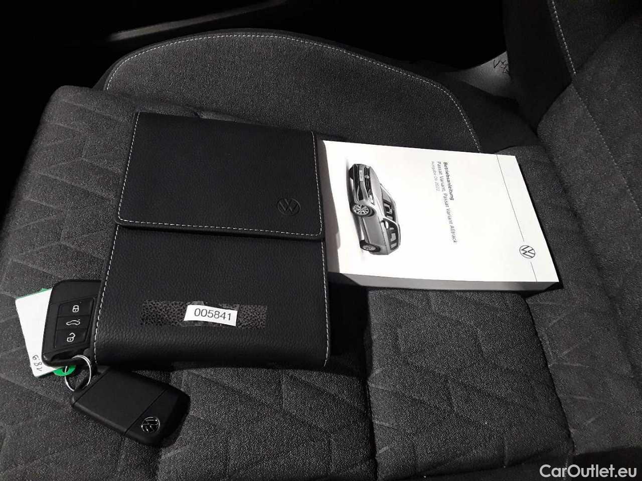 Volkswagen  Passat Variant 2.0 TDI SCR DSG Business Automatic Diesel  55 #20