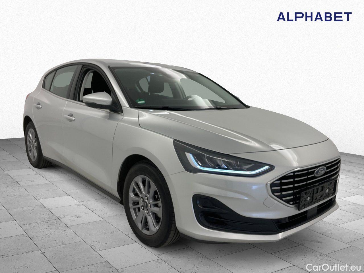 Ford  Focus 1.0 EcoBoost Start-Stopp-System Titanium Manual Petrol  45 #2