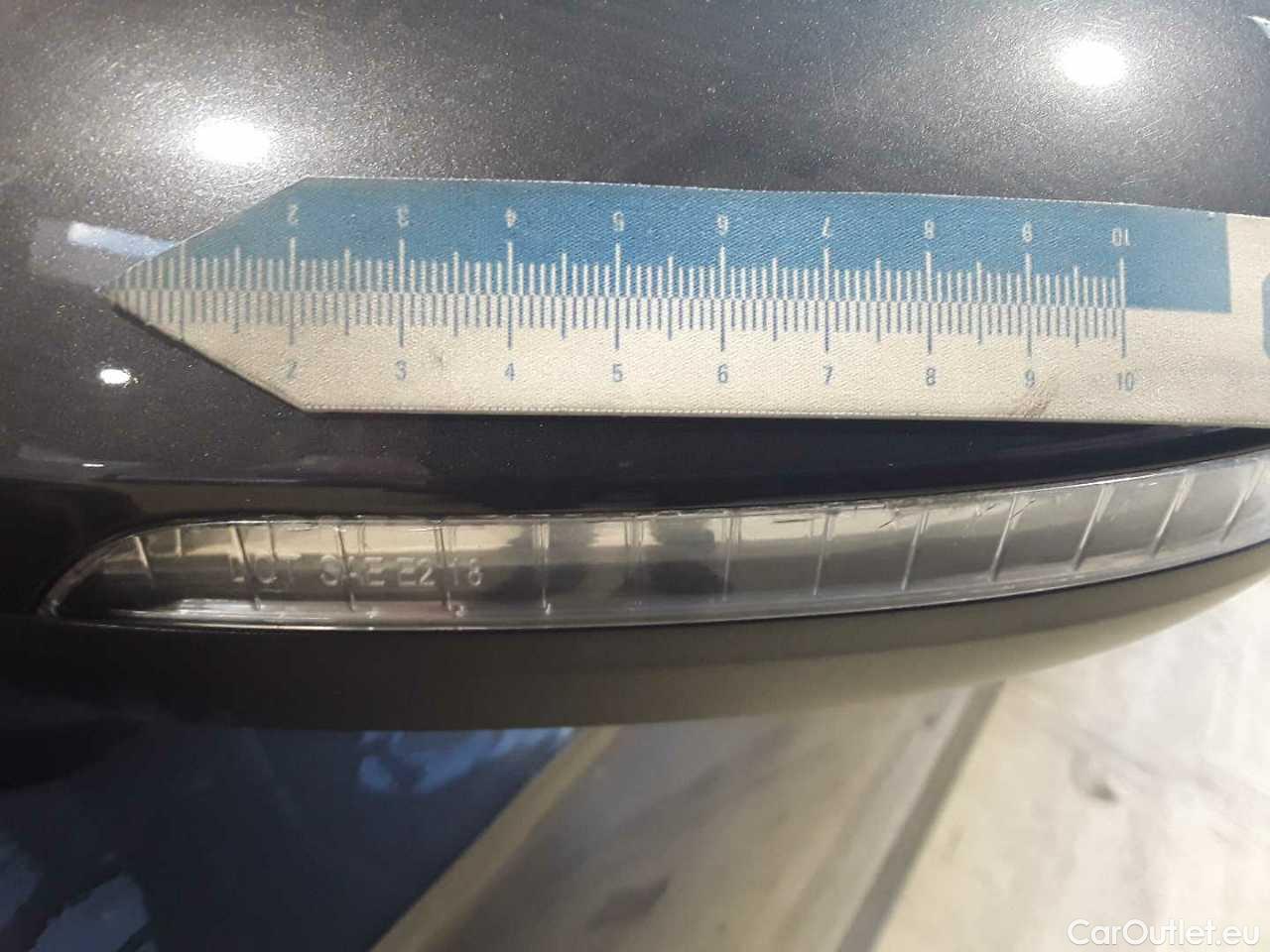 Volkswagen  Passat Variant 2.0 TDI SCR DSG Business Automatic Diesel  55 #28