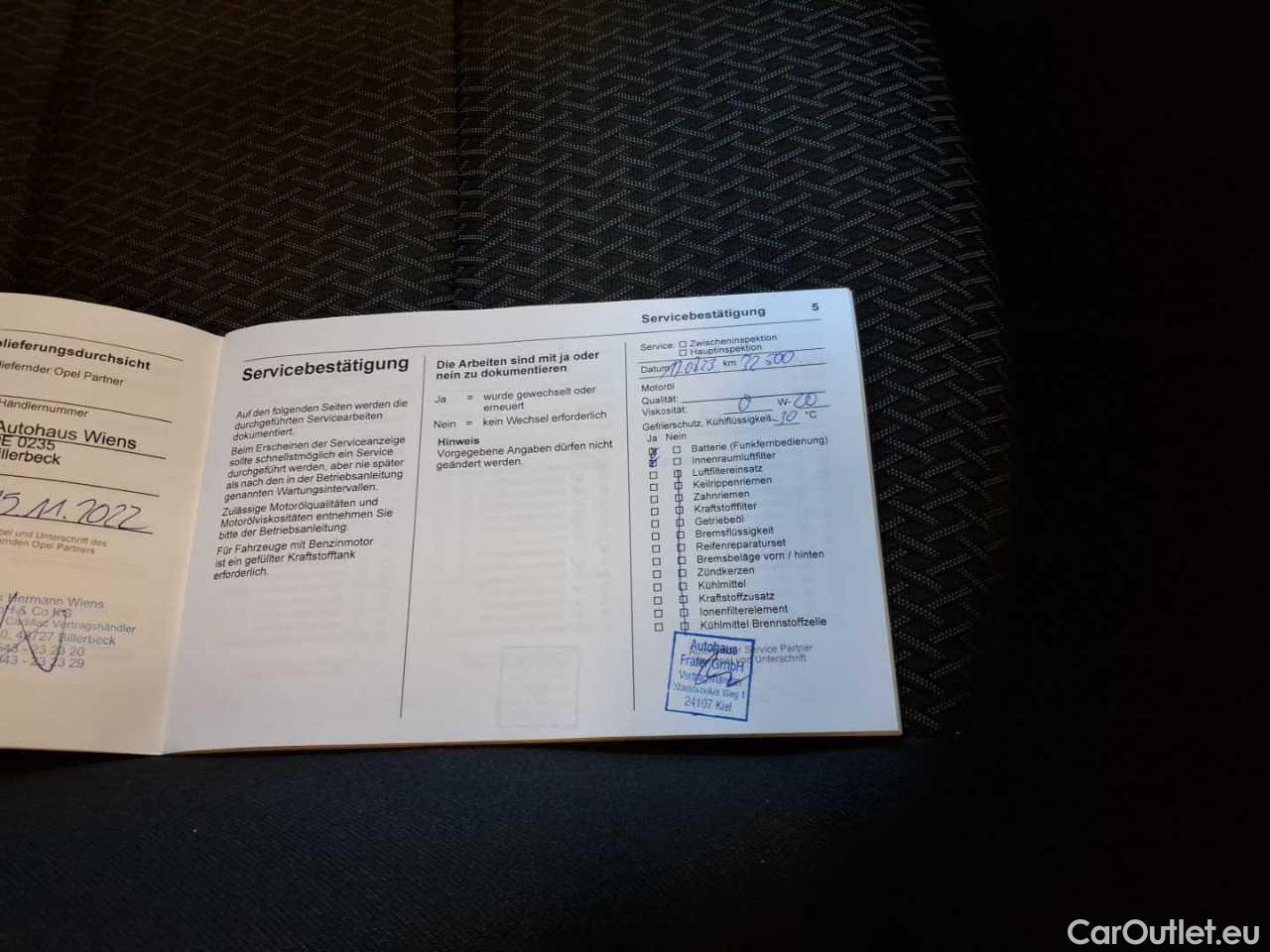 Opel  Insignia SPORTS Tourer 2.0 Diesel Aut. Business Automatic Diesel  40 #30