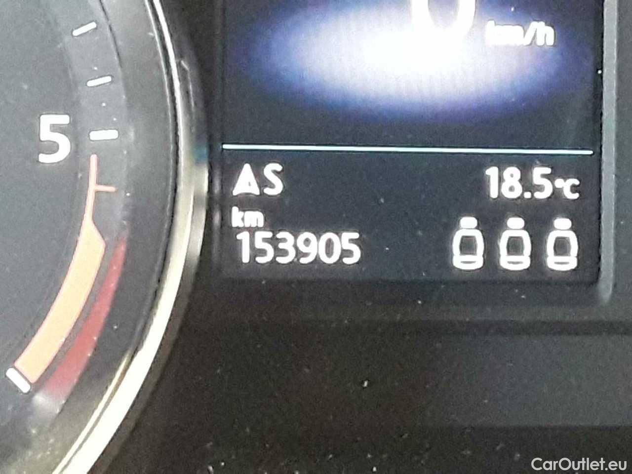 Volkswagen  Passat Variant 2.0 TDI SCR DSG Business Automatic Diesel  55 #22