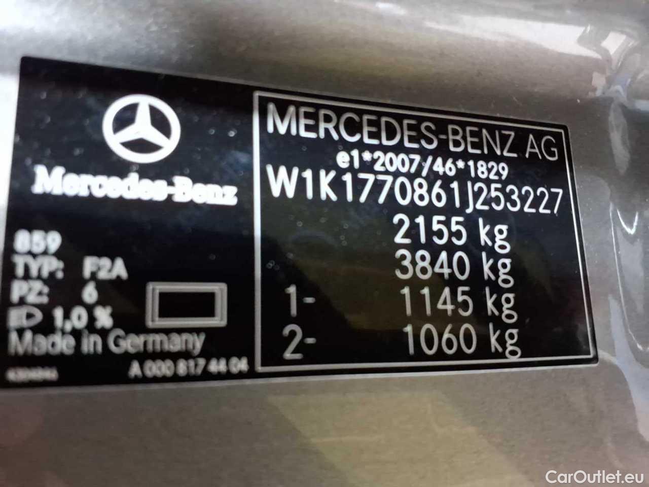 Mercedes  A-Klasse 250 e 8G-DCT Style - Automatic Petrol/Electric  48 #12