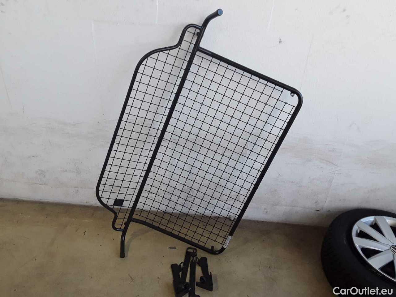 Volkswagen  Passat Variant 2.0 TDI SCR DSG Business Automatic Diesel  55 #16