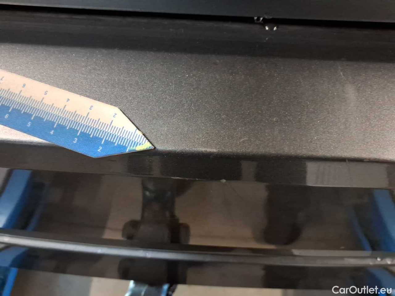 Skoda  Octavia Combi 2.0 TDI DSG Style Automatic Diesel  56 #47