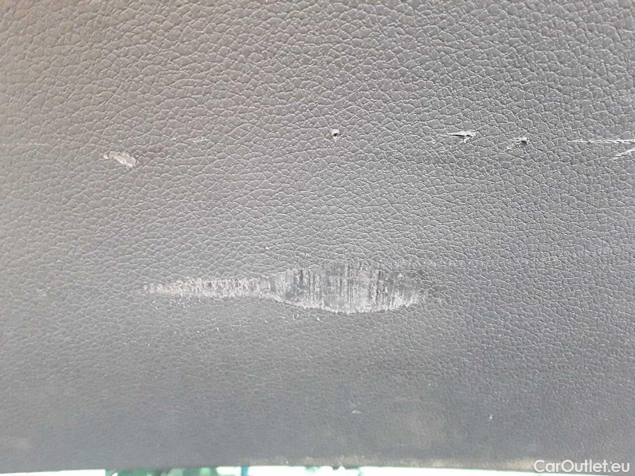 Volkswagen  Passat Variant 2.0 TDI SCR DSG Business Automatic Diesel  55 #36