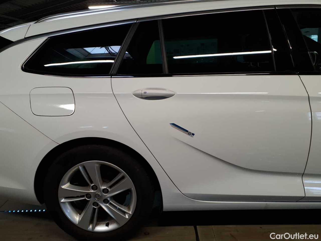 Opel  Insignia SPORTS Tourer 2.0 Diesel Aut. Business Automatic Diesel  49 #57