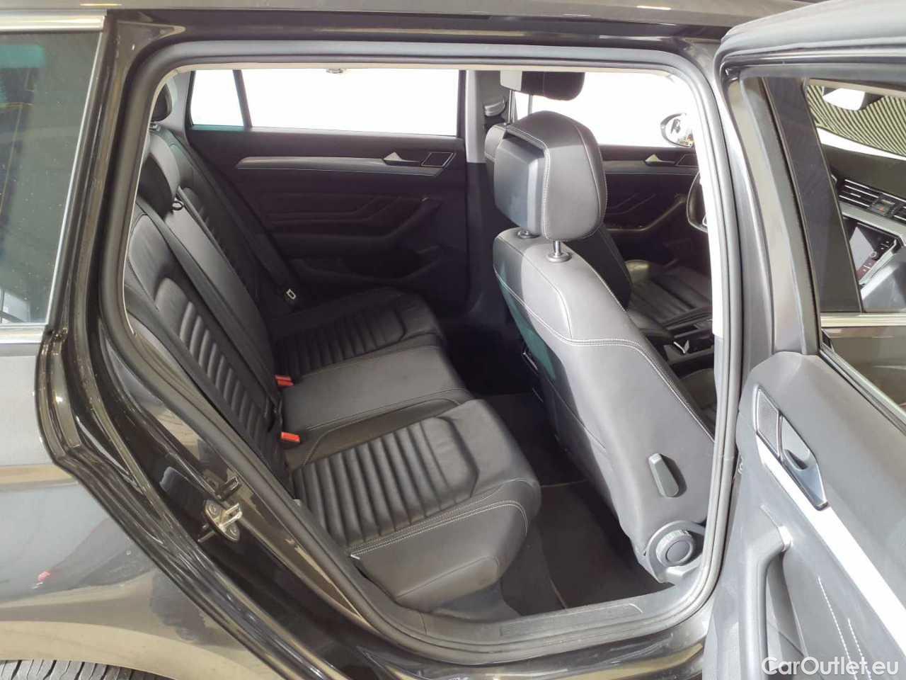 Volkswagen  Passat Variant 1.4 TSI Plug-In-Hybrid DSG GTE Automatic Petrol/Electric  38 #9