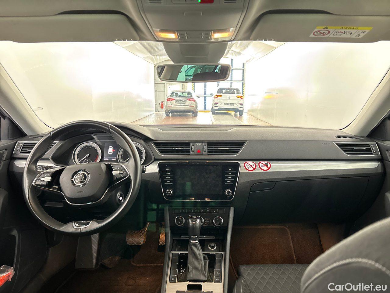 Skoda  Superb Combi 2.0 TDI DSG Ambition Automatic Diesel  39 #7