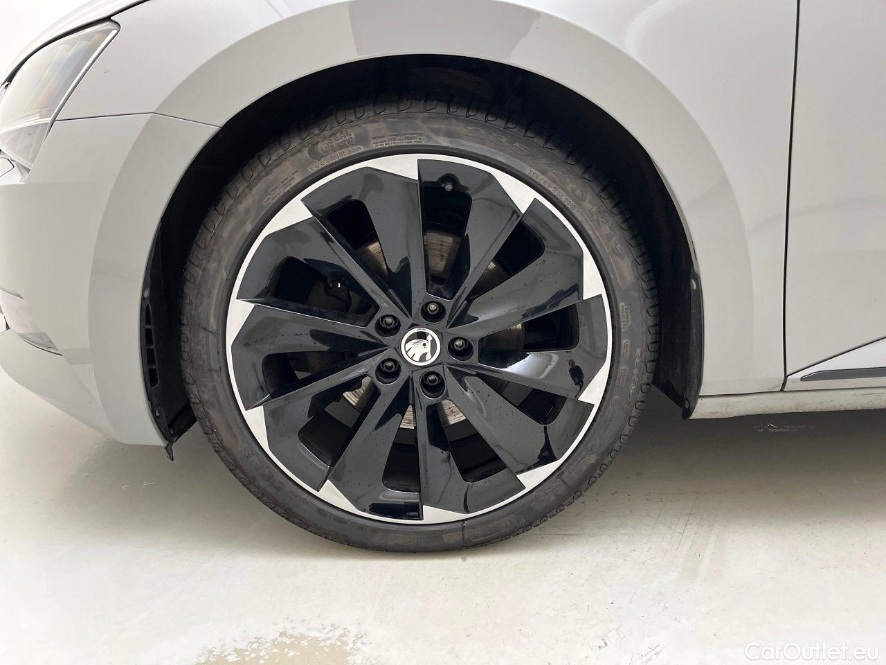 Skoda  Superb Combi 2.0 TDI DSG SportLine Automatic Diesel  41 #10